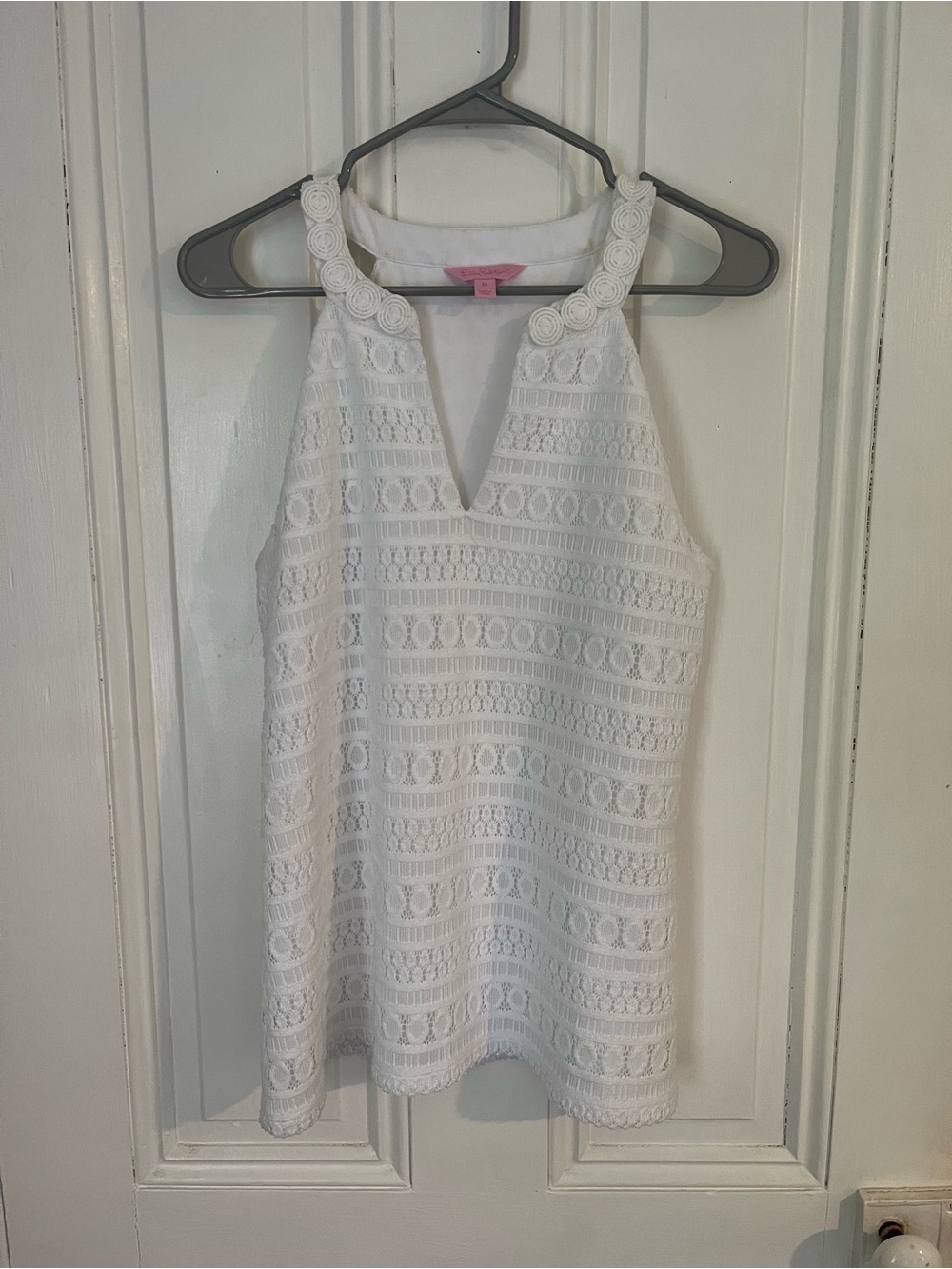 Lily Pulitzer White Lace Halter Tank Top Size Medium  - Clean, Feminine Style